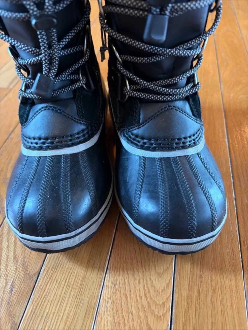 Sorel Youth Joan of Arctic Waterproof Winter Boots Black Dove Gray Faux Fur Sz 3